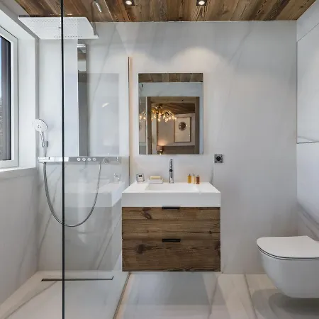 Bel Rénové à Courchevel, Aux Pieds, Place De Parking Pour 6 Personnes - Fr-1-564-19 Apartamento *