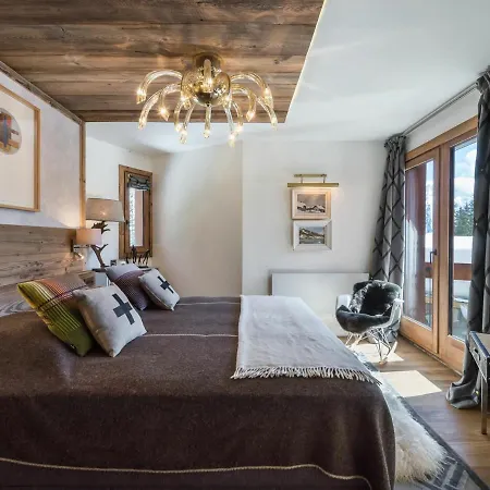 Bel Renove A Courchevel, Aux Pieds, Place De Parking Pour 6 Personnes - Fr-1-564-19