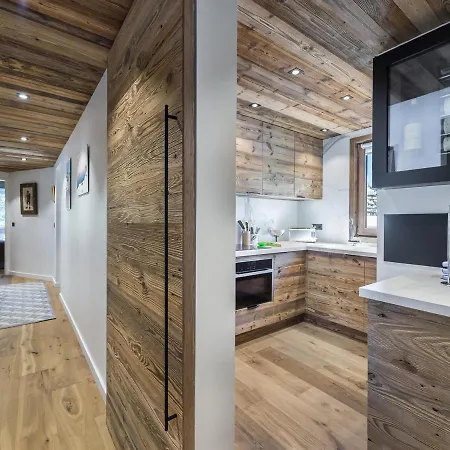 Bel Renove A Courchevel, Aux Pieds, Place De Parking Pour 6 Personnes - Fr-1-564-19 * Courchevel