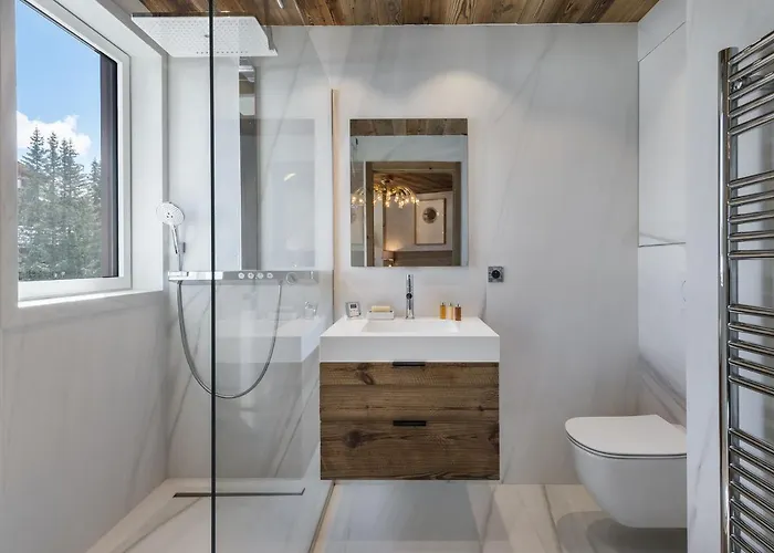 Bel Renove A Courchevel, Aux Pieds, Place De Parking Pour 6 Personnes - Fr-1-564-19 Апартаменты *