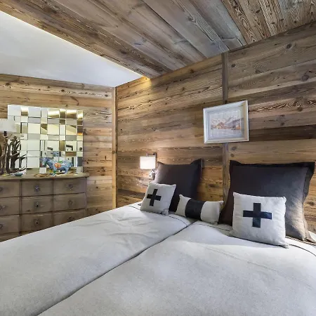 Bel Renove A Courchevel, Aux Pieds, Place De Parking Pour 6 Personnes - Fr-1-564-19